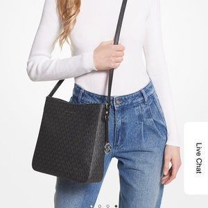 Brand new Michael Kors Jetset Messenger bag with logo print